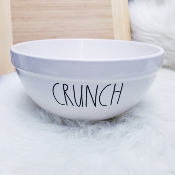 Rae Dunn Accessories - NWT Rae Dunn CRUNCH Medium Size Mixing Bowl in LL